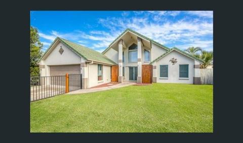 5 Bedroom House For Sale - Banksia Beach