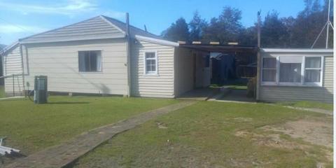 2 Bedroom Cottage on 2.2 acres in beautiful St Marys, Tasmania