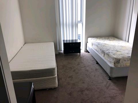 One bed available in twin share room