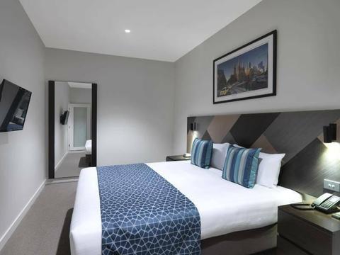 4-Star Hotel in Melbourne CBD - 2 Bedroom Apartment Accommodation