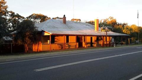 The Old Woolpack hotel St arnaud