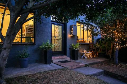  INTERNATIONAL SHARE HOUSE IN FABULOUS FITZROY WHV STUDENT
