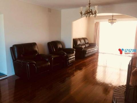 Bedroom close to Westfield SC Doncaster for rent $135 pw