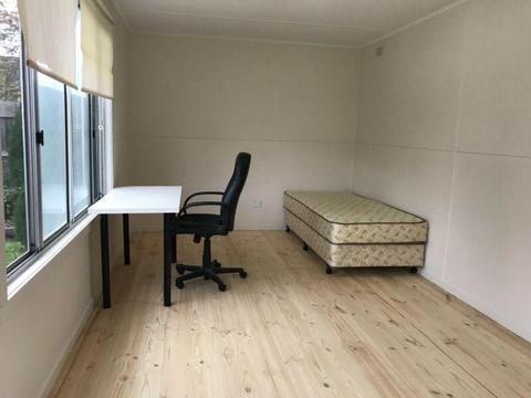 Bungalow For Rent (Close to Werribee Station)