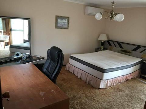 Huge room with a/c available NOW in Mulgrave near bus stops