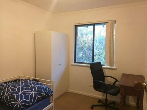 Lease takeover of 2 (two) cheap, clean and lovely rooms