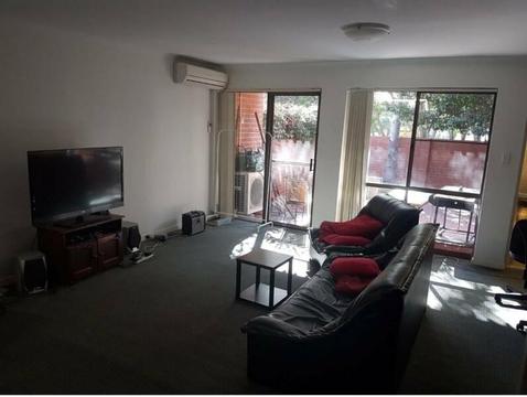 Room for rent in West Perth