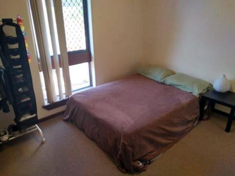 Single room for rent scarborough