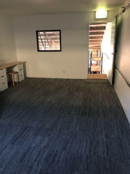 24m2 office space and 80m2 warehouse for lease $650/week