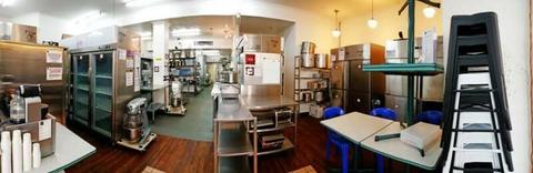 FULLY EQUIPPED COMMERCIAL KITCHEN AND KITCHEN WORKSTATIONS FOR RENT /