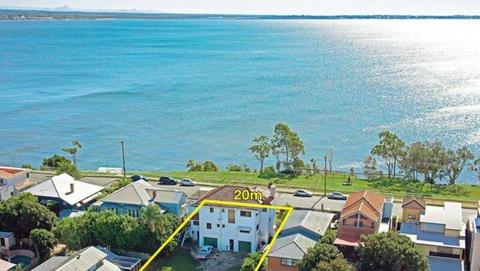 Shorncliffe waterfront 5 bedroom house for rent