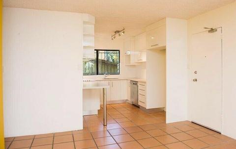 Unit for rent in Toowong