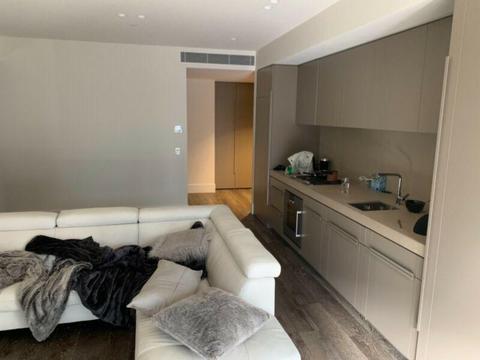 6star grand capital 2 bed 2 bath 1 carspace apartemt lease takeover
