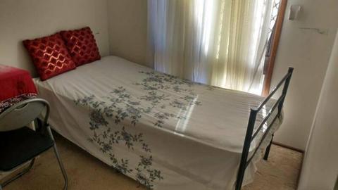 Share house available near macarthur square shopping center