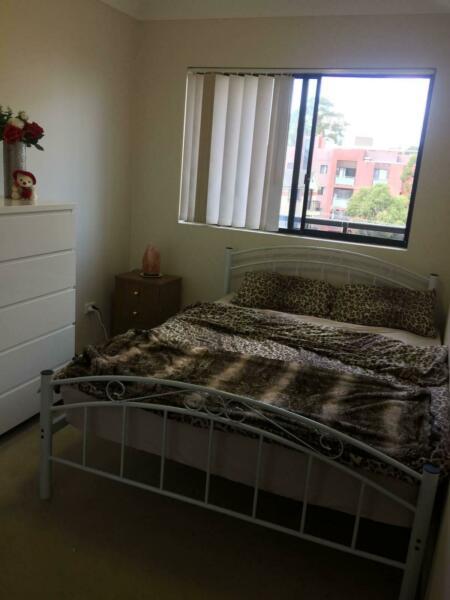 Room available next to Blacktown station