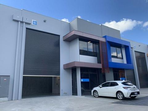BRAND NEW INDUSTRIAL WAREHOUSE FOR LEASE IN THOMASTOWN! 