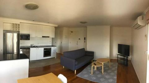 Fully furnished modern one-bedroom apartment in Braddon