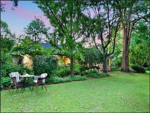 Pennant Hills 4 Bedroom Family Home Nice and Quiet