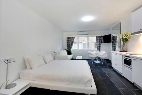 Special $550 per week, Fully Furnished Studio at South Yarra