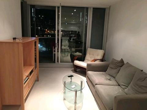 Lease transfer - Fully furnished 1 bed apartment in docklands