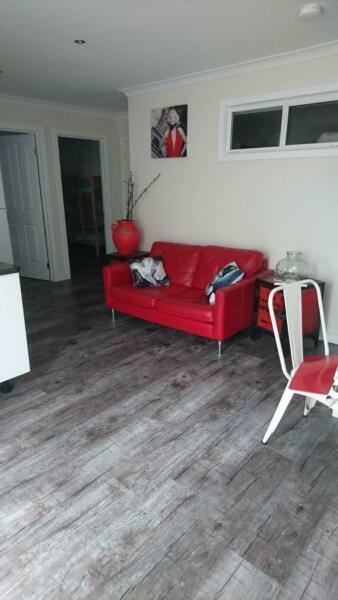 4 bedroom Unit for rent in Pascoe Vale fully furniture