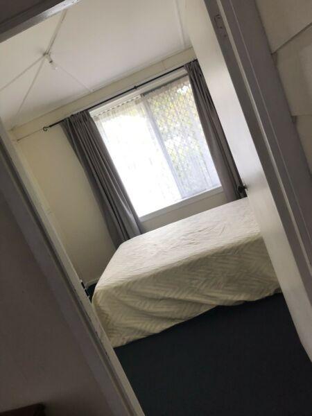 SINGLE ROOM FOR RENT IN ALBION!!