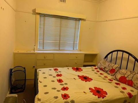 Furnished Room for rent AUD 170 PW in Footscray
