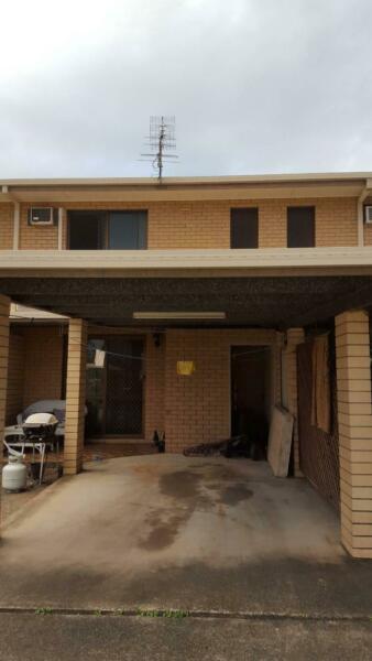 Air conditioned 2 bedroom townhouse for rent in Woree QLD 4868