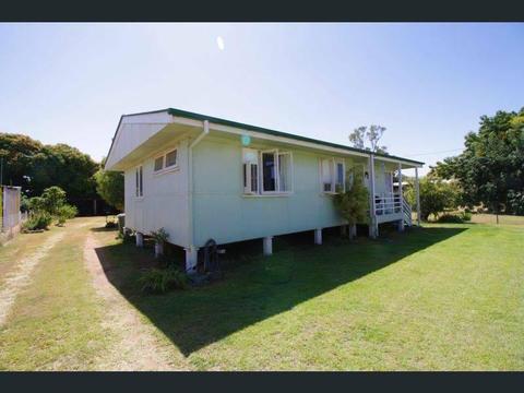 Pentland in The Charters Towers Region. House For Sale $76,000. 1012sq