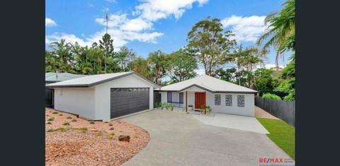 FOR SALE: 9 CRAN ST ASHMORE: OPEN HOUSE 5 OCT 10-15am - 11.00am