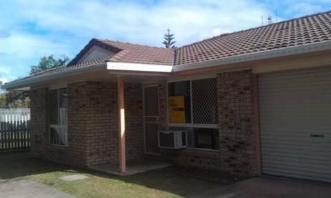 UNIT 2 BED GATTON - MUST SELL