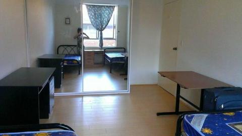 4 min to Strathfield station- twin share for a Male