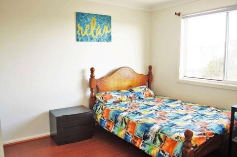 Spacious room close to Macquarie Park Station and Uni