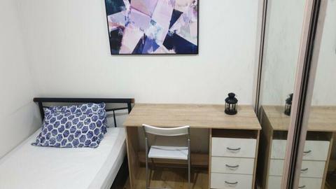 Room for rent near train station and shops