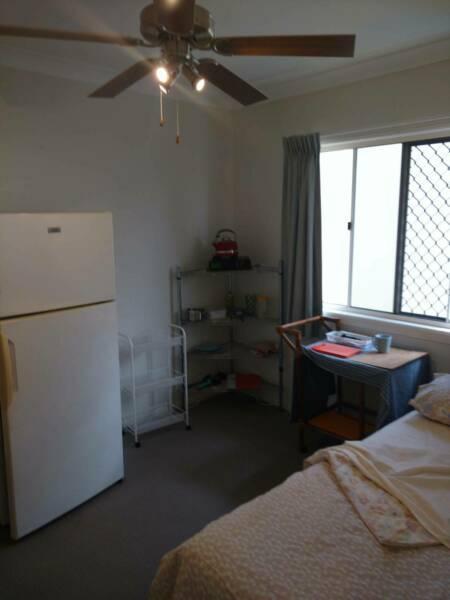 Quality Room Accommodation North Lakes