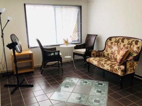 Entire Floor for Rent (Bills, Wifi, Furniture included)