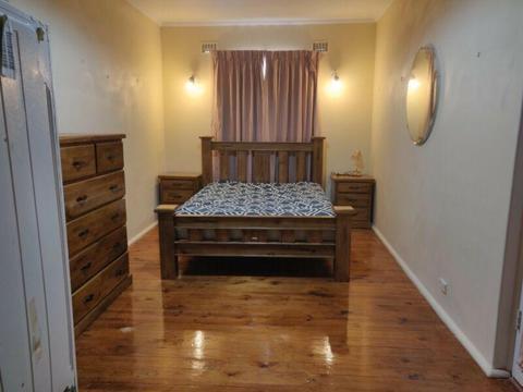Fully furnished rooms Available