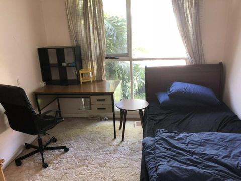 Single room {for short term stay}