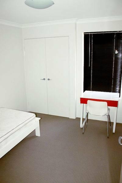 2 x NEW Fully Furnished rooms near Curtin Uni, Carousel, Perth Airport