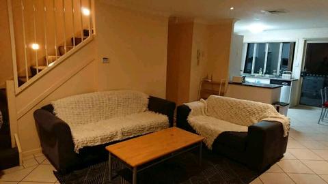 3 bedroom fully furnished villa for lease or rent