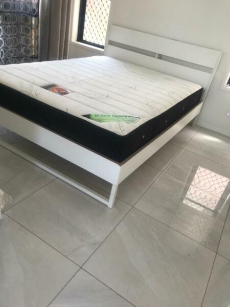 Sunnybank Hills master room of brand new house for rent