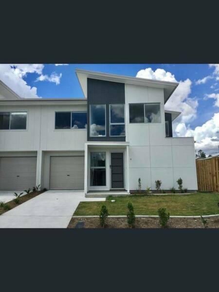 Two rooms for rent Redbank plains 165/ea