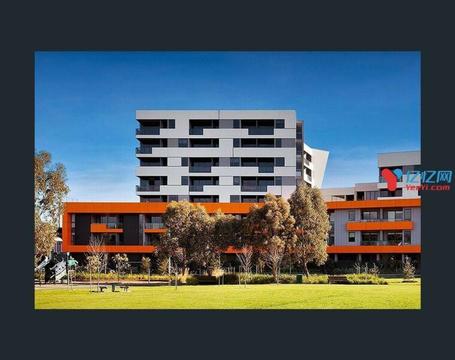 Parkville Apartment leasing for one or couple with car park