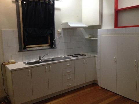 Rare Opportunity One Bedroom Apartment For Rent $230 pw