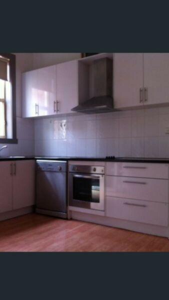 3 bedroom Apartment 50 m from Footscray station for Rent