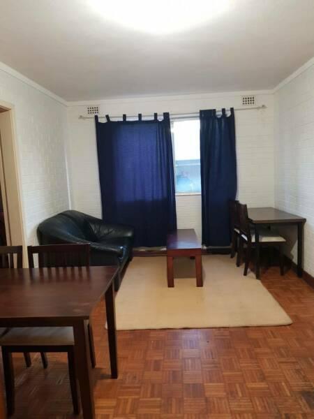 Nedlands One BR Fully Furnished Unit, easy walking distance to UWA