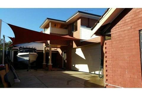 2 STOREY HOUSE FOR RENT