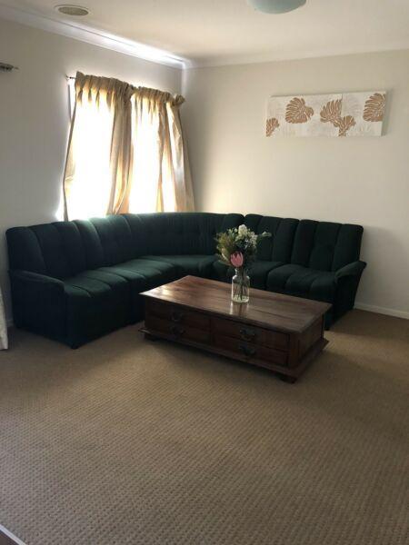 Room for rent near shopping centre
