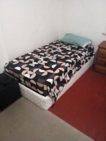 Room available in terrace House near redfern train station