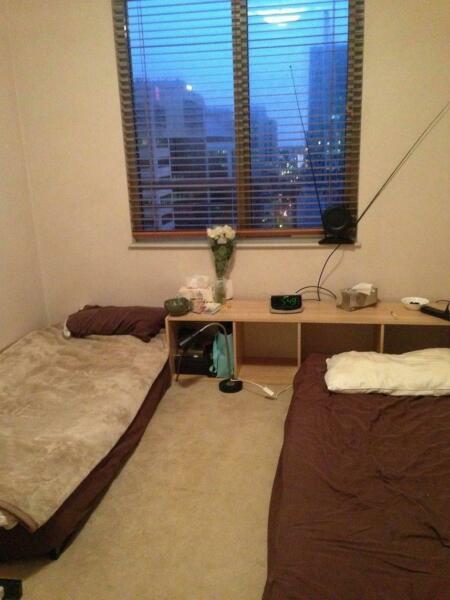 Looking for female sharemate - Second bedroom in City